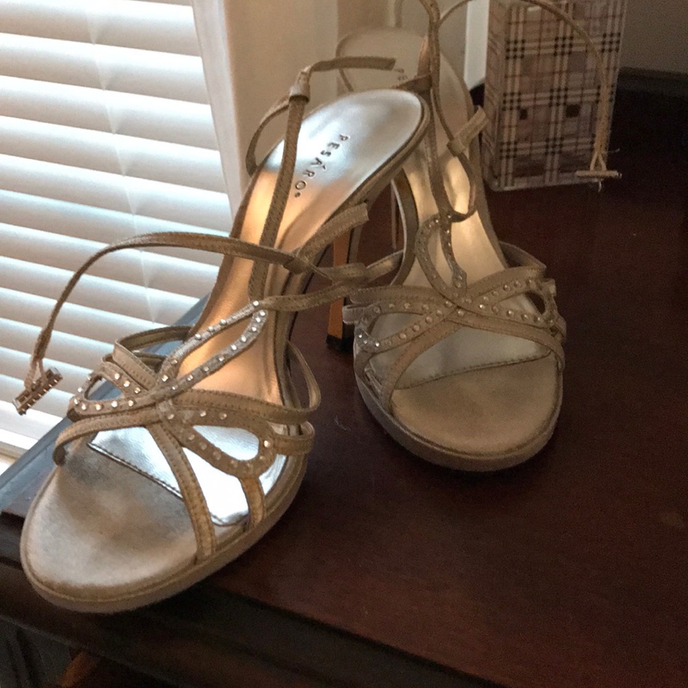 Pesáro shoes size 8